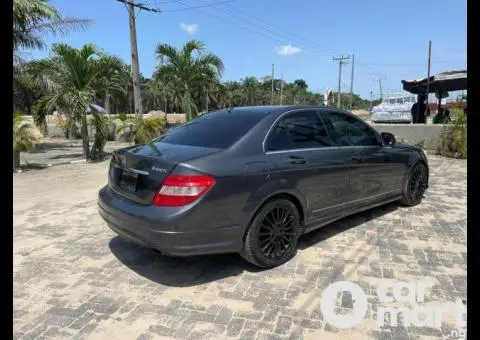 Clean 2011 Upgraded To 2014 Mercedes Benz C300 - 5/5