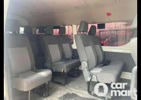 Brand New 2020 Toyota Hiace Bus (Hummer Bus) - 2/5