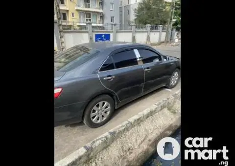 Neatly Used 2007 Toyota Camry LE with (Hybrid Engine) - 4/5