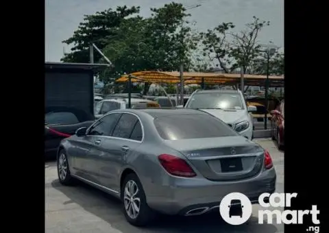 Tokunbo 2015 Mercedes Benz C300 - 5/5