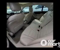 Tokunbo 2015 Mercedes Benz C300