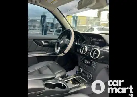 Pre-Owned 2014 Mercedes Benz GLK350 (Diesel Engine) - 3/5