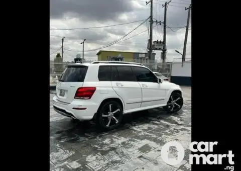 Pre-Owned 2014 Mercedes Benz GLK350 (Diesel Engine) - 4/5