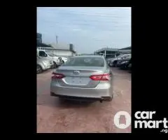 Tokunbo 2018 Toyota Camry LE - 5