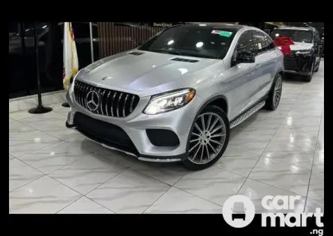 Tokunbo 2019 Mercedes Benz GLE43 - 2/5