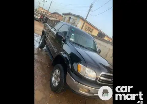 Used Toyota Pickup 2002 - 4/5