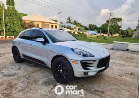 Foreign used 2018 Porsche Macan S - 1/5