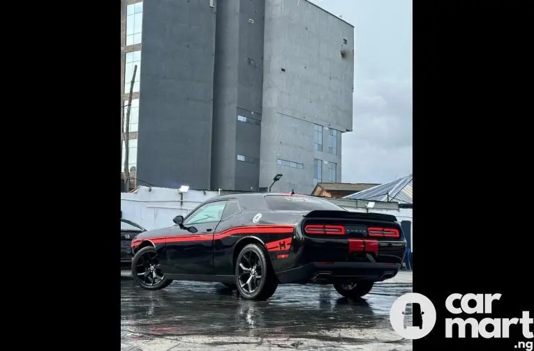 Tokunbo 2020 Dodge Challenger - 5/5