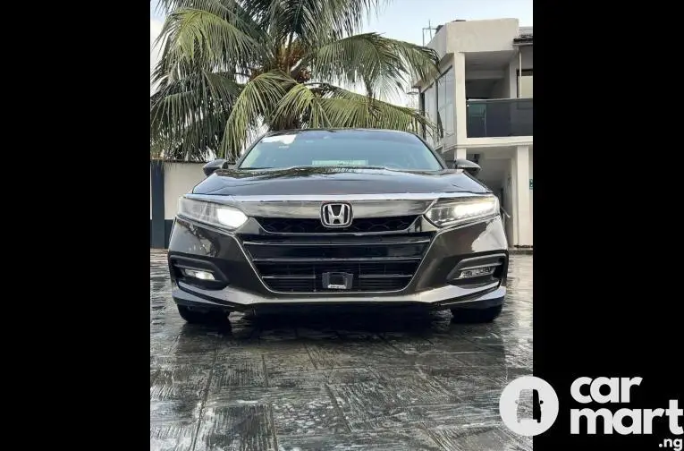 Tokunbo 2018 Honda Accord - 3/5