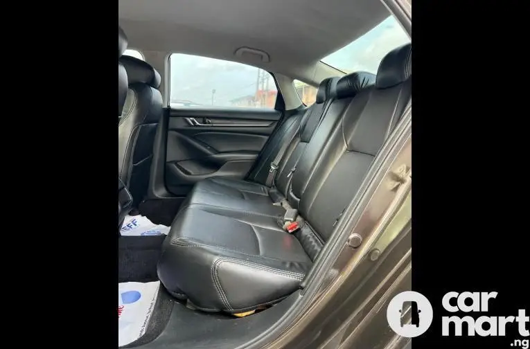 Tokunbo 2018 Honda Accord - 4/5