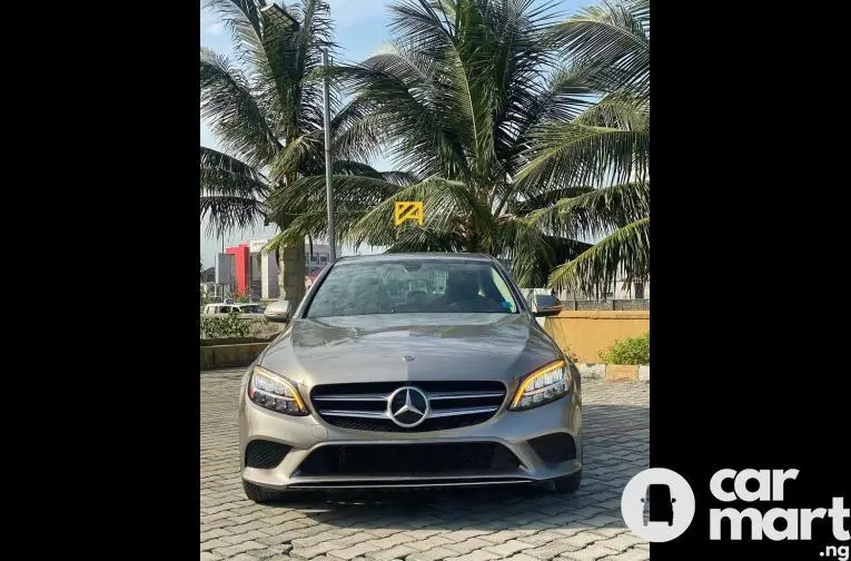 2019 Mercedes Benz C300 - 1/5