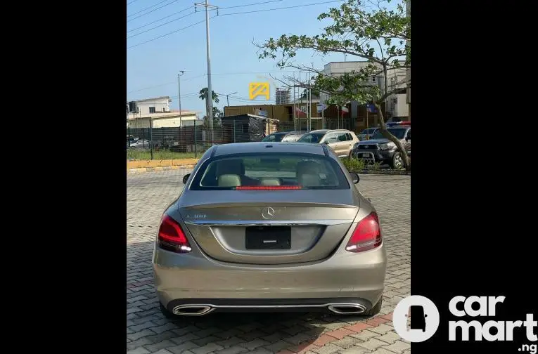 2019 Mercedes Benz C300 - 5/5