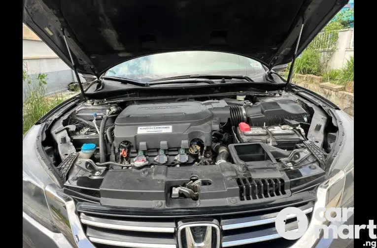 Tokunbo 2013 Honda Accord - 4/5