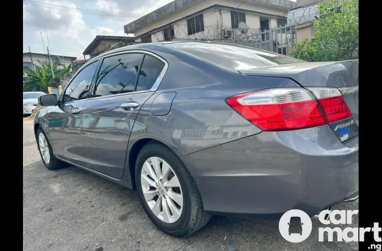 Tokunbo 2013 Honda Accord - 5/5