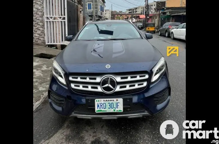 2016 Mercedes Benz GLA250 4Matic - 1/5