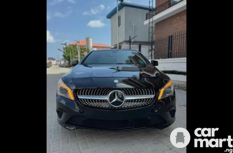 Tokunbo 2015 Mercedes Benz CLA250 - 3/5