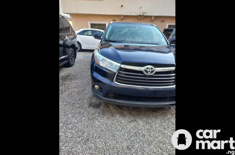 Registered 2015 Toyota Highlander XLE Full Option - 5/5