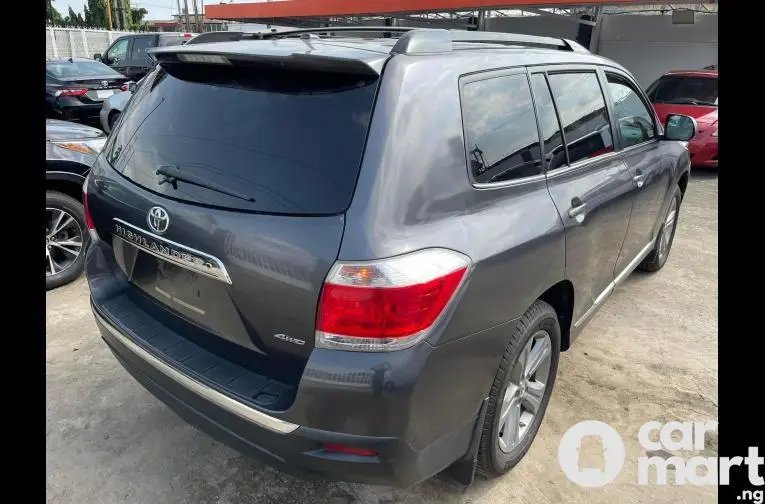 Foreign used  2012 Toyota Highlander - 5