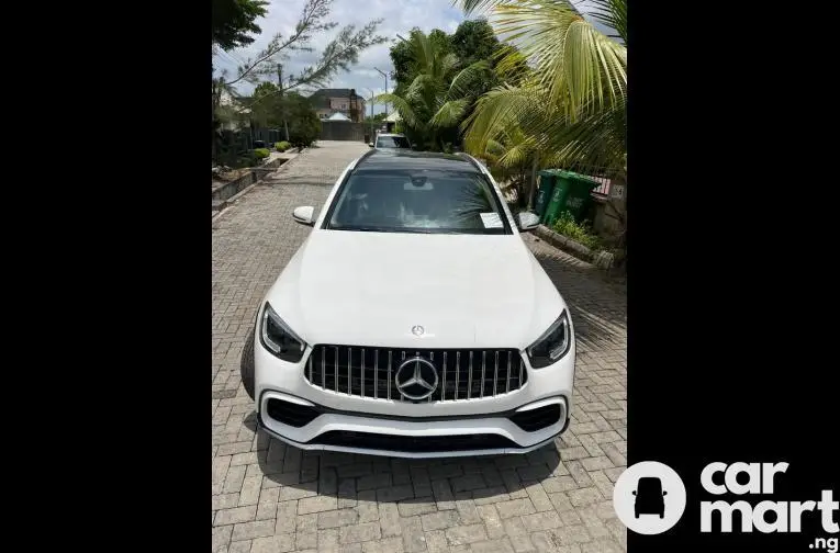 Foreign used 2017 Mercedes Benz GLC 300 - 2/5