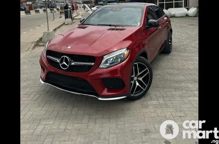 Foreign used 2016 Mercedes Benz GLE450. - 2/5