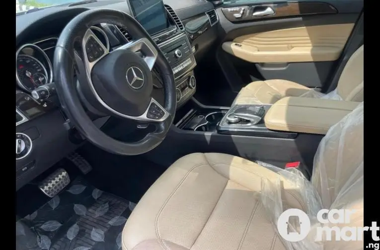 Tokunbo 2017 Mercedes Benz GLE43 - 1