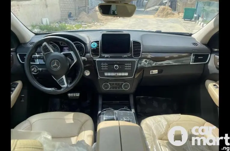 Tokunbo 2017 Mercedes Benz GLE43