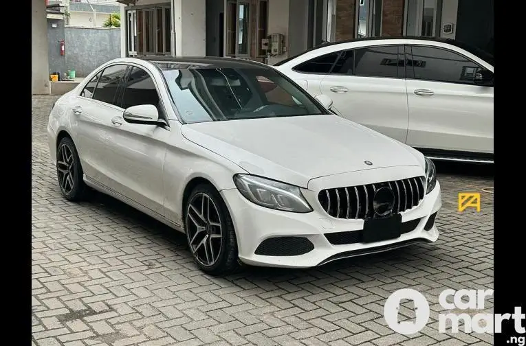 2015 Mercedes Benz C300 4Matic - 1/5