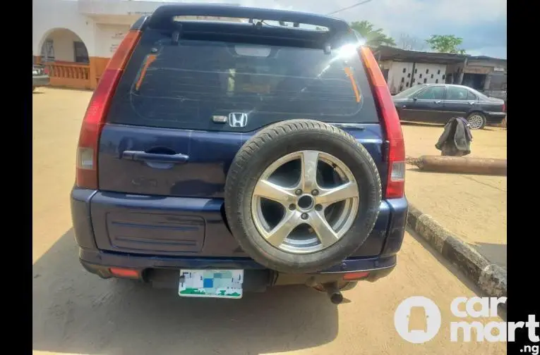 Clean 2004 Honda CR-V - 5/5