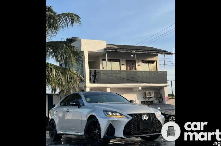 Pre-Owned 2010 Facelift to 2014 Lexus IS250