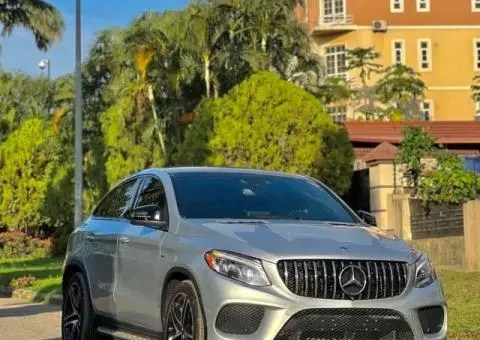 Foreign used 2019 Mercedes Benz GLE43 AMG - 2/5