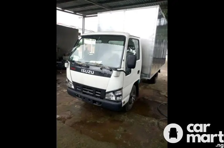 Isuzu NQR 3 Tons Truck - 4/4