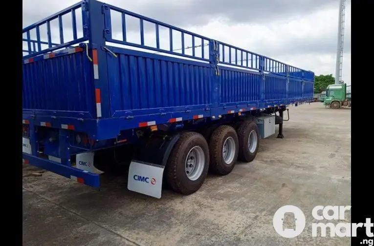 CIMC 40ft Sidewall Tri-Axle Semi Trailer - 3/5