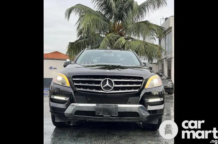 Tokunbo 2013 Mercedes Benz ML350 - 3/5