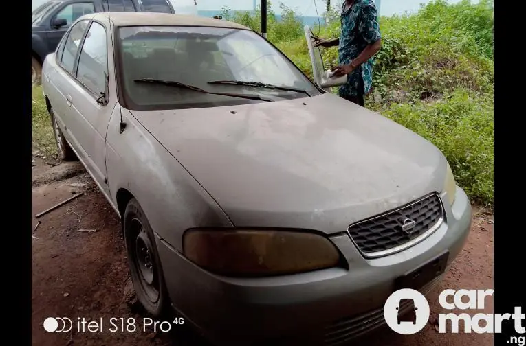 Used Nissan Sentra 2004 - 3/4