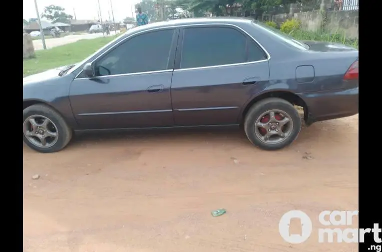 Used Honda Accord 1999