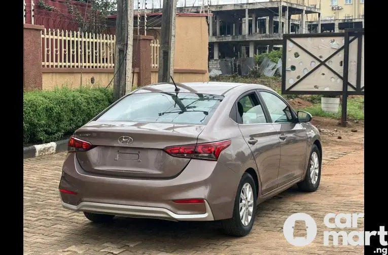 Was bought brand new 2019 Hyundai Accent - 5/5