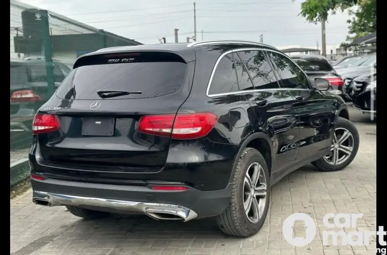 Pre-Owned 2017 Mercedes Benz GLC300 - 5/5