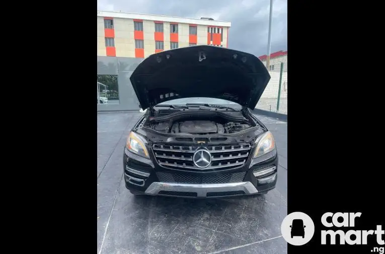 Tokunbo 2013 Mercedes Benz ML350 - 4/5