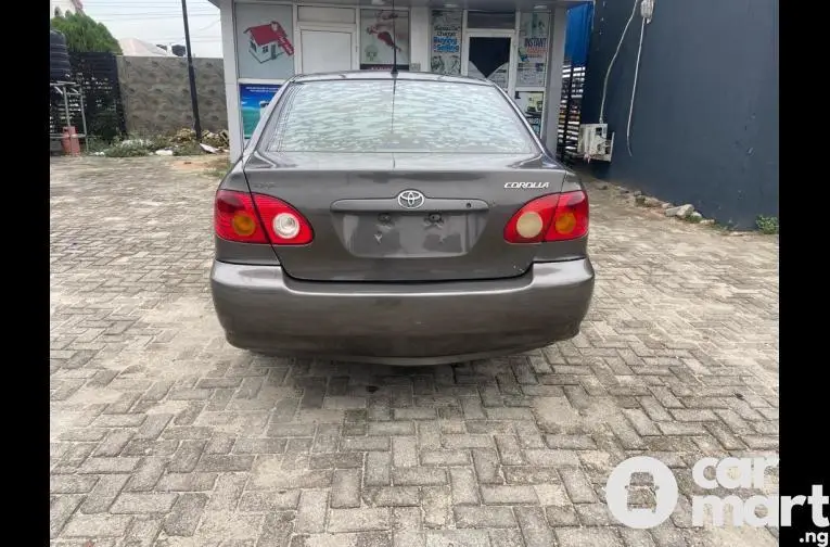 Clean Registered 2004 Toyota Corolla - 5/5