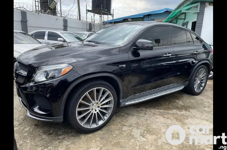 2020 Foreign-used Mercedes Benz GLE 43 AMG - 1/5