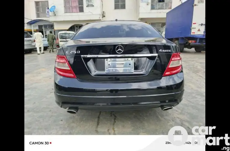 Registered 4Matic Benz C250 2011 - 4/5