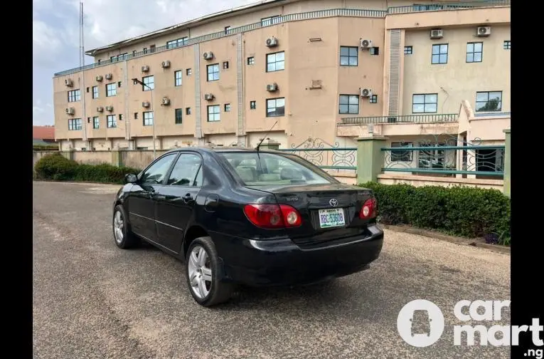 Super clean Toyota Corolla