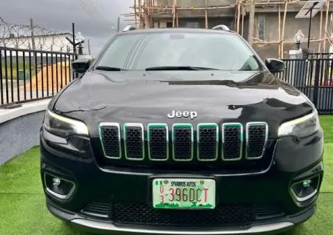 Used 2019 Jeep Cherokee - 1/5