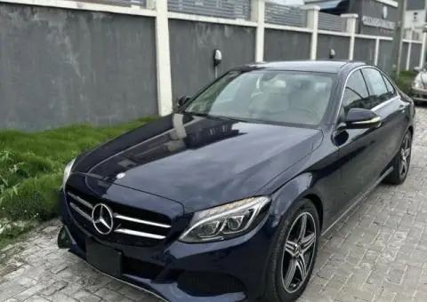 Tokunbo 2016 Mercedes Benz C300 - 1/5