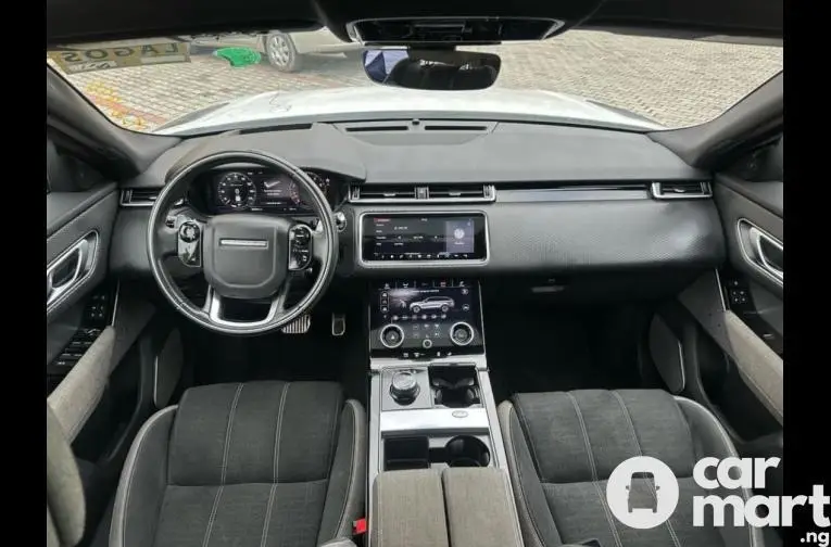 Tokunbo 2019 Range Rover Velar (P380) HSE - 1/5