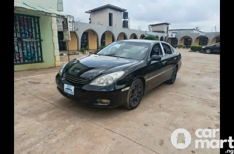 Used 2004 Lexus ES330 - 3/5