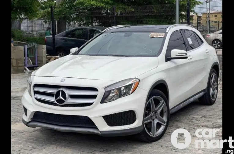 Tokunbo 2015 Mercedes Benz GLA250 - 2/5