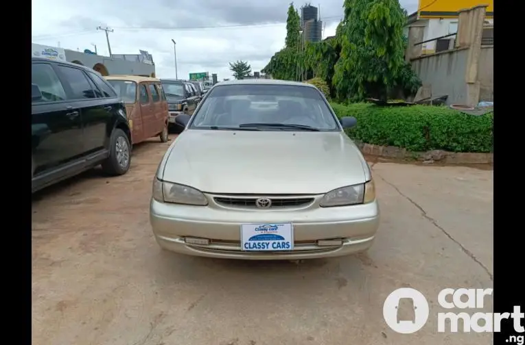 Used 2001 Toyota Corolla - 4/5