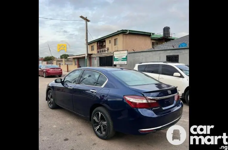 2017 Honda Accord EX-L Premium - 5/5