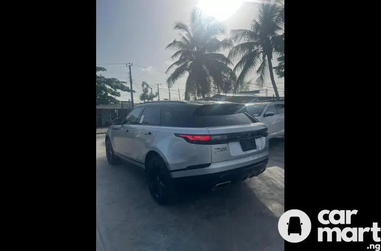 Tokunbo 2018 Range Rover Velar (P380) SE - 3/4